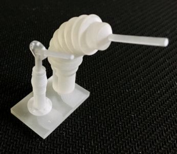 Trumpeter M-ATV 1/16 - Harris antenna mount 